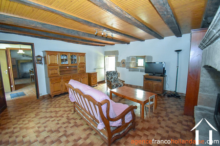 House for sale nedde, limousin, Li913 Image - 9