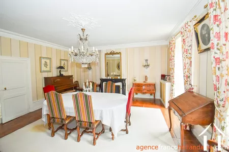 Manor House for sale ussel, auvergne, Li944 Image - 5