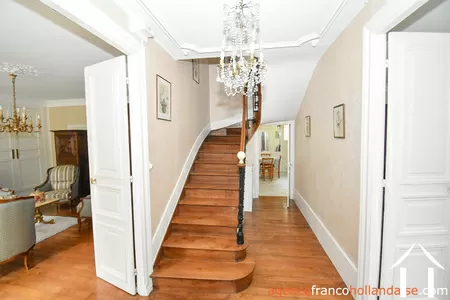 Manor House for sale ussel, auvergne, Li944 Image - 15