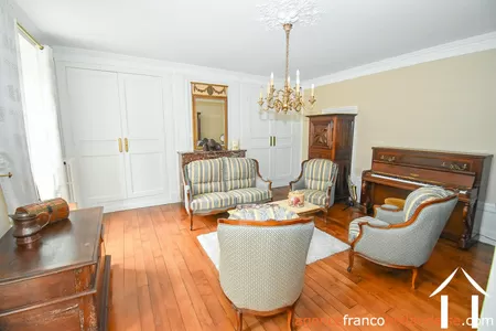 Manor House for sale ussel, auvergne, Li944 Image - 7