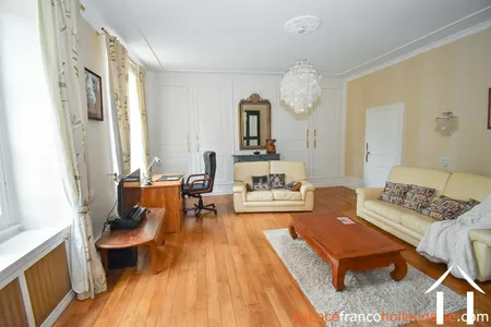 Manor House for sale ussel, auvergne, Li944 Image - 25