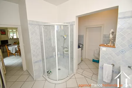 Manor House for sale ussel, auvergne, Li944 Image - 13