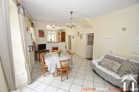 Manor House for sale ussel, auvergne, Li944 Image - 11