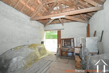 Manor House for sale ussel, auvergne, Li944 Image - 57