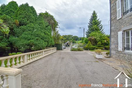Manor House for sale ussel, auvergne, Li944 Image - 77