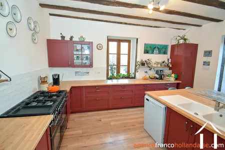 House with guest house for sale , Li953 Image - 5