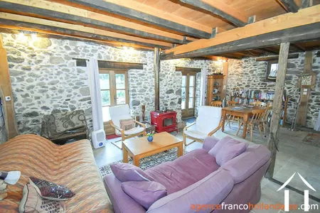 House with guest house for sale , Li953 Image - 69