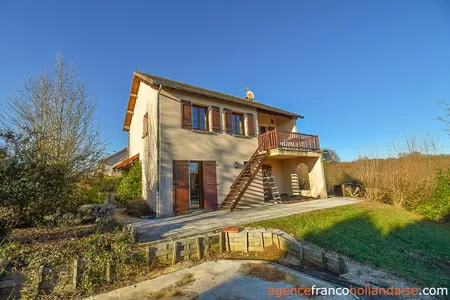 House for sale st germain les belles, limousin, Li955 Image - 1