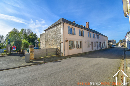 House with guest house for sale la porcherie, limousin, Li956 Image - 53