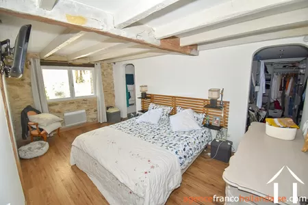 House with guest house for sale la porcherie, limousin, Li956 Image - 7