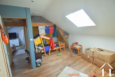 House for sale , Li965 Image - 30