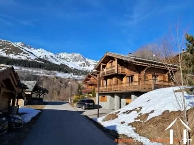 House for sale , Li970 Image - 1