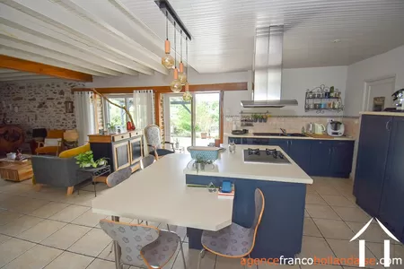 House for sale chateauneuf la foret, limousin, Li990 Image - 10