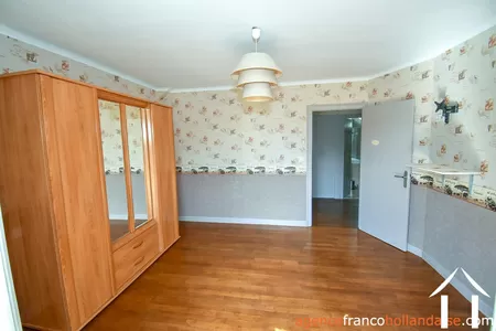 House for sale , Li995 Image - 17