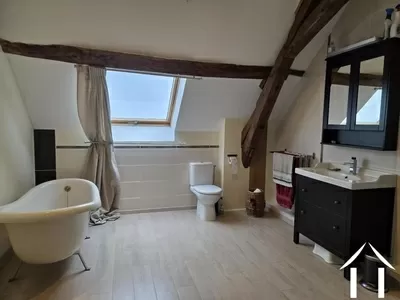 Farmhouse for sale bourbon l archambault, auvergne, AP030071081 Image - 6