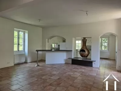 House for sale ainay le chateau, auvergne, AP030071108 Image - 3