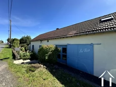 Farmhouse for sale isserpent, auvergne, AP030071134 Image - 2