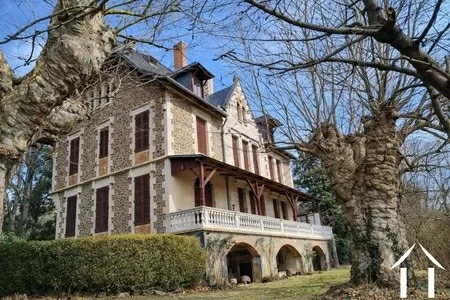Manor House for sale perrier, auvergne, AP030071152 Image - 2