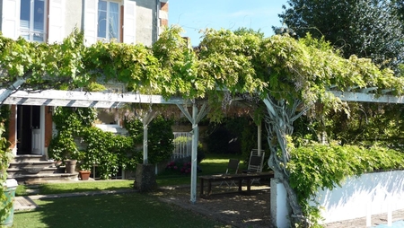 Bourgeois style house Ref # AP030071175 