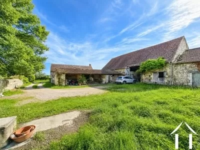 Farmhouse for sale chantelle, auvergne, AP030071179 Image - 8
