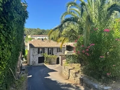 Character house for sale fos, midi-pyrenees, EG11-2508 Image - 2