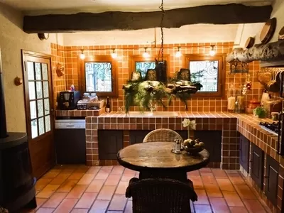 Property 1 hectare ++ for sale uchaux, provence-cote-d'azur, EG11-2548 Image - 5