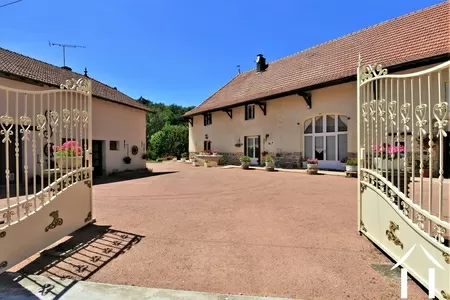 Gîte complex for sale cluny, burgundy, JP5150S Image - 1