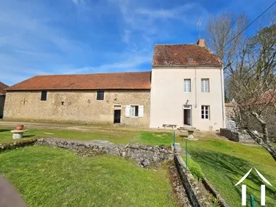 Farmhouse with Numerous buildings and Hectare of land Ref # RT5498P