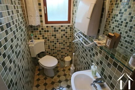 House for sale mhere, burgundy, CVH5514M Image - 17