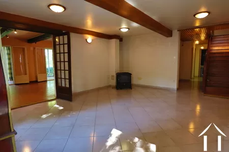 House for sale mhere, burgundy, CVH5514M Image - 20