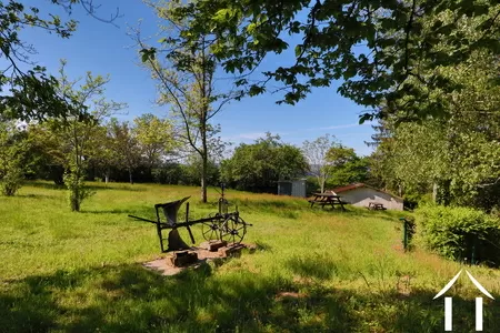 House for sale mhere, burgundy, CVH5514M Image - 8