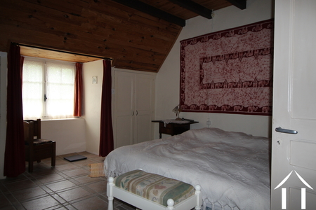 House for sale colmery, burgundy, LB5535N Image - 12