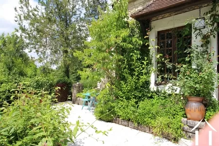 House for sale colmery, burgundy, LB5535N Image - 23