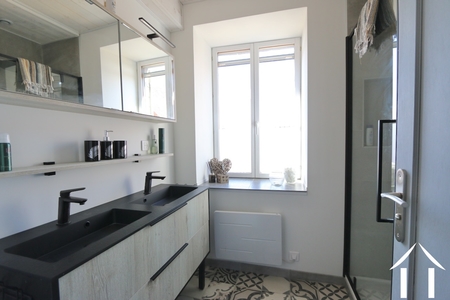 1st floor bathroom