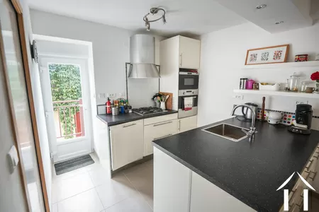 House for sale couches, burgundy, BH5647D Image - 27