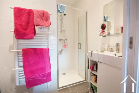 House for sale couches, burgundy, BH5647D Image - 15