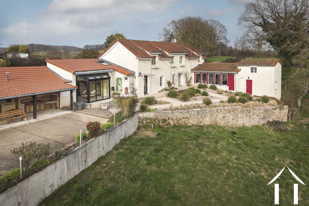 Beautiful characteristic house with a swimming pool Ref # JB5649 