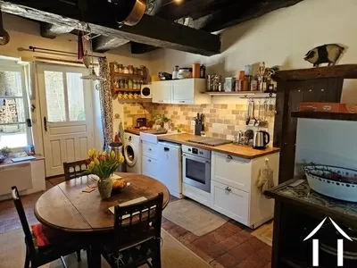 Direct access to courtyard from kitchen