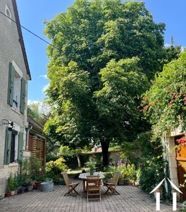 Elegant countryside estate with character, outbuildings and exceptional potential Ref # LB5671N 