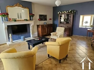 Living room 2