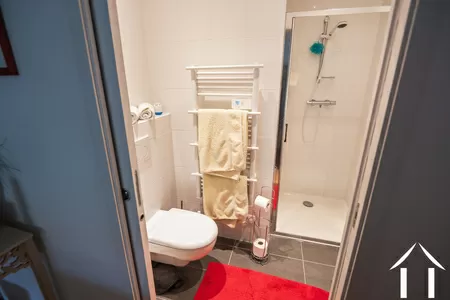 House for sale couches, burgundy, Ben5647D Image - 13