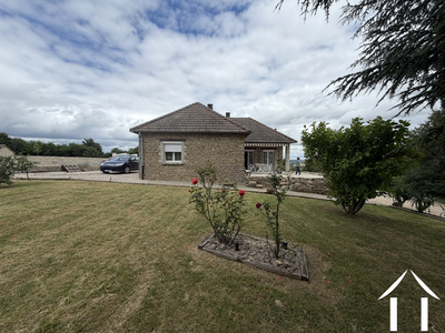 House for sale st gervais sur couches, burgundy, bh5678d Image - 11