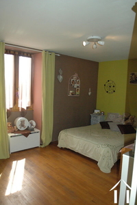 Property 1 hectare ++ for sale montignac, aquitaine, GVS3746C Image - 6