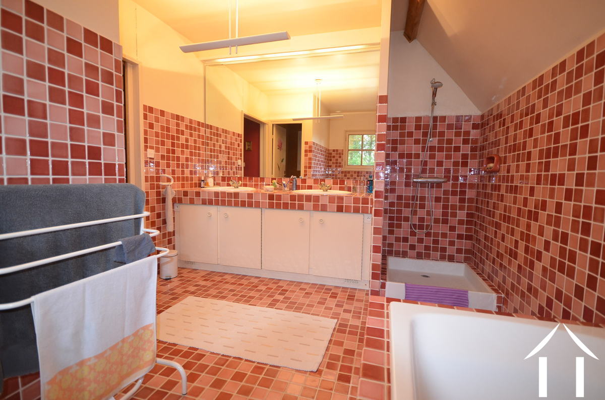 Character house for sale beaune, burgundy 8104 France4u.eu