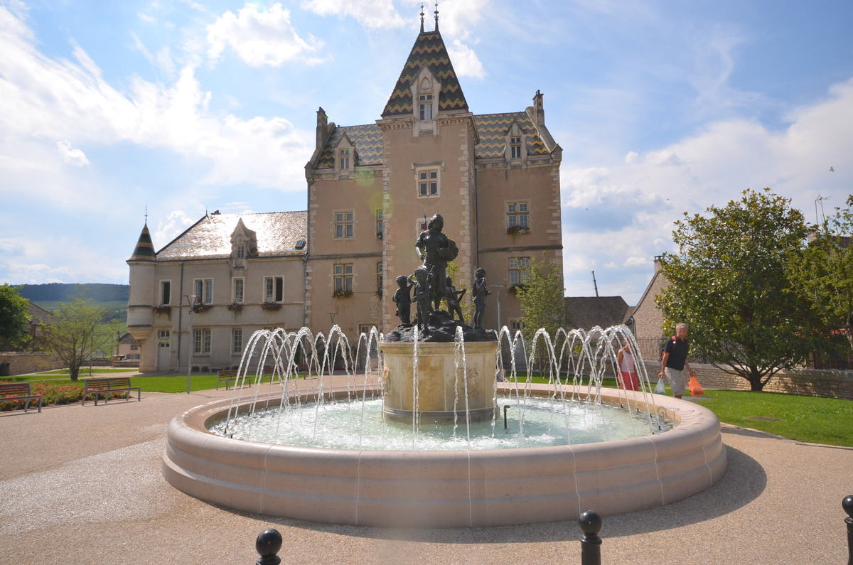 <en>Meursault, access to Burgundy 4U Office, France (1)</en>