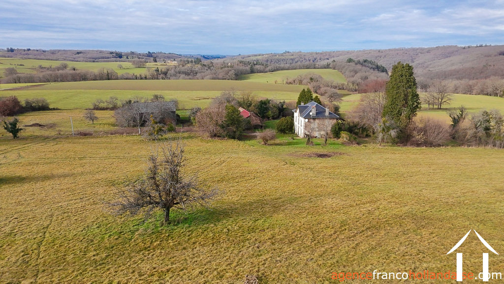 Charming property with a spring and almost 10 acres