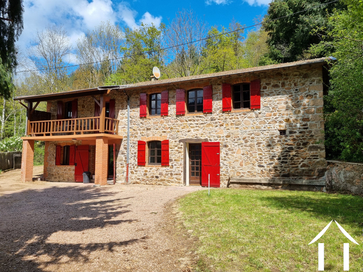 Property and houses for sale by estate agent France4u