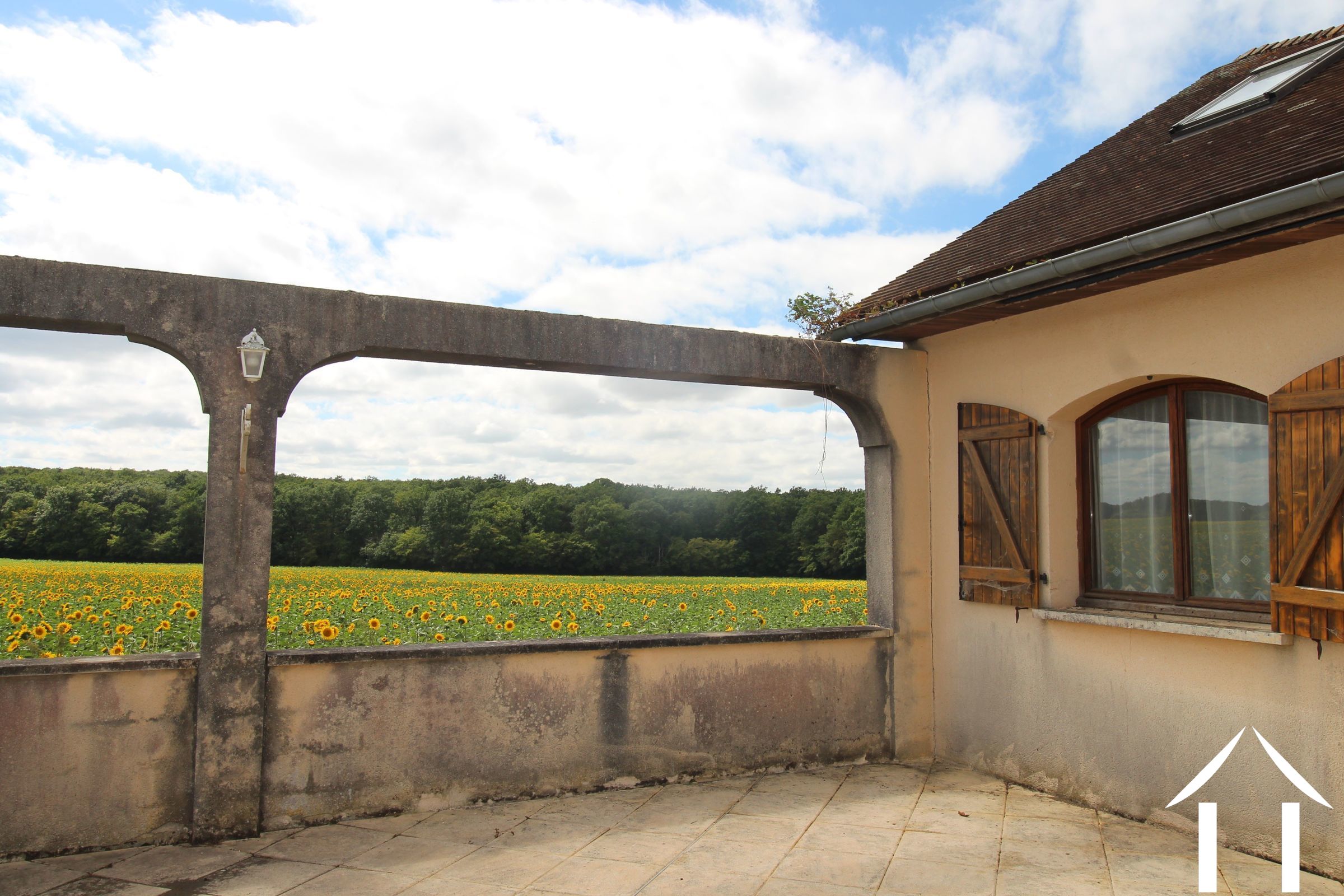 2 houses with magnificent views