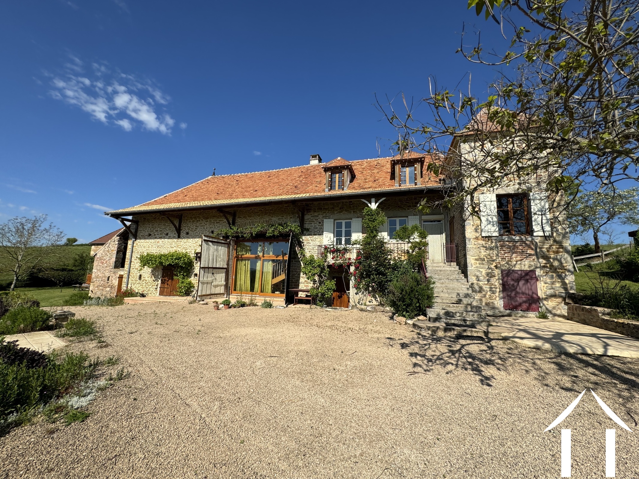 Maison magnifiquement rénovée avec gîte indépendant