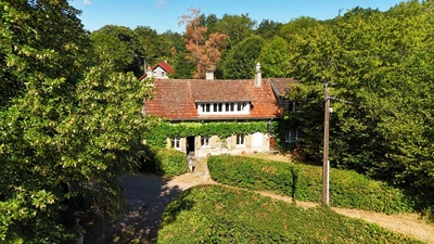 Beautifully located cottage in the Morvan nature park